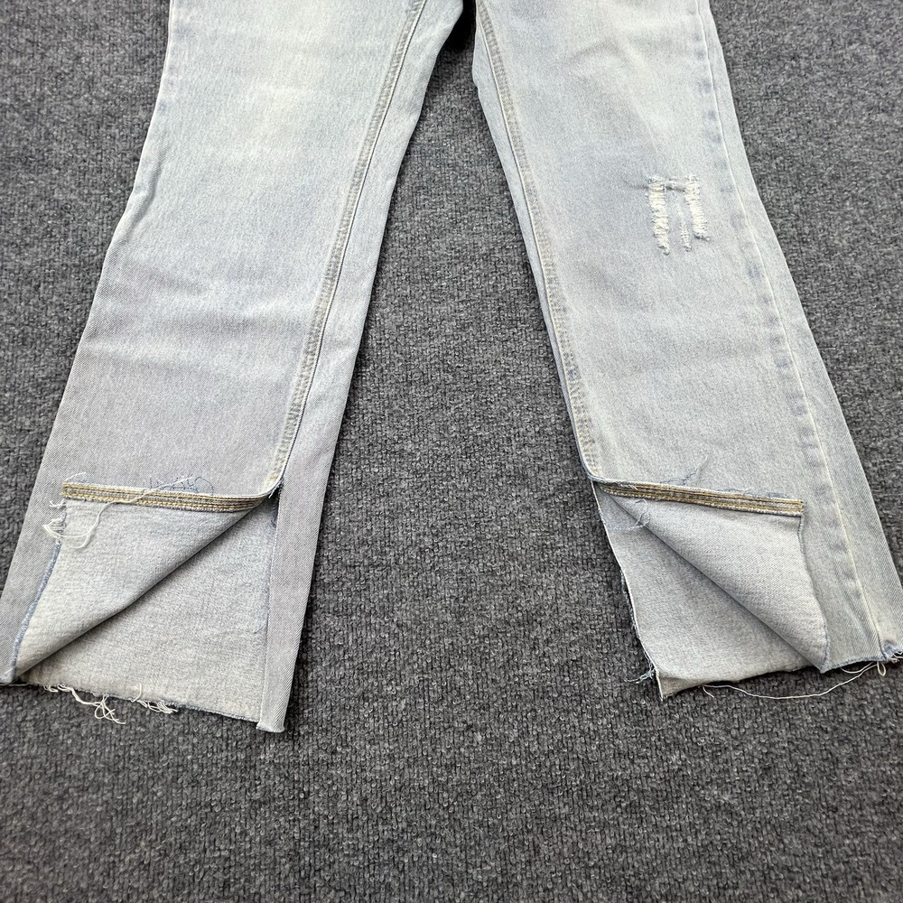 Avec Les Filles Womens Jeans Size 30 Light Wash Distressed Raw Hem Kick Flare - Picture 7 of 8